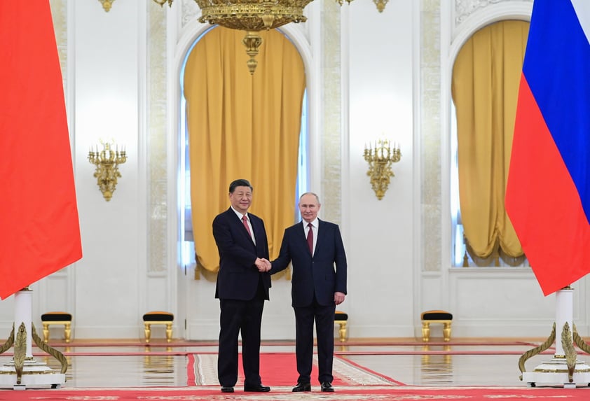 Vladimir Putin y Xi Jinping comienzan negociaciones formales en Moscú