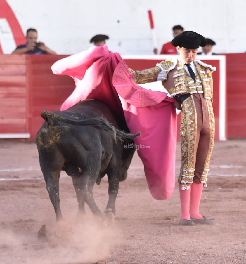 NOVILLADA DE TOROS EN LERDO