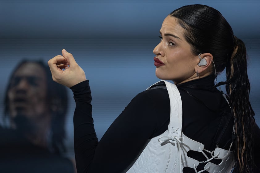 'Saoko, papi, Saoko', Rosalía revienta Lollapalooza Brasil