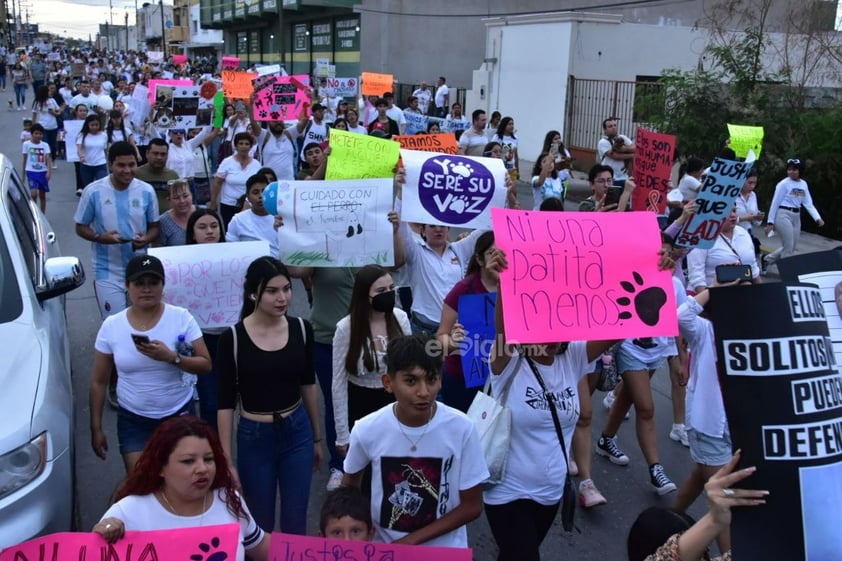 Protestan contra bomberos asesinos de perros en Monclova