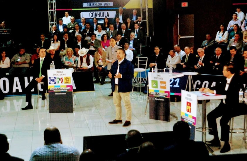 Entre acusaciones, candidatos de Coahuila debaten con ciudadanos