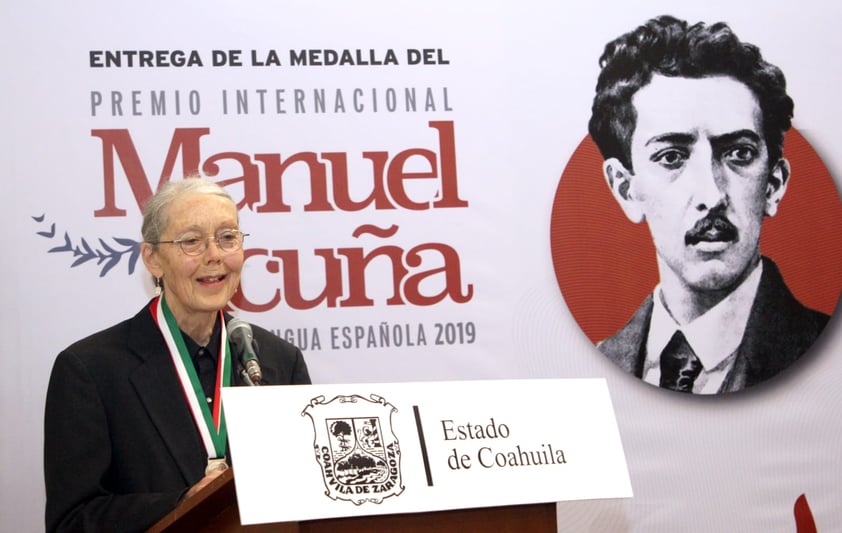 Coahuila recibe a la poeta canadiense Anne Carson