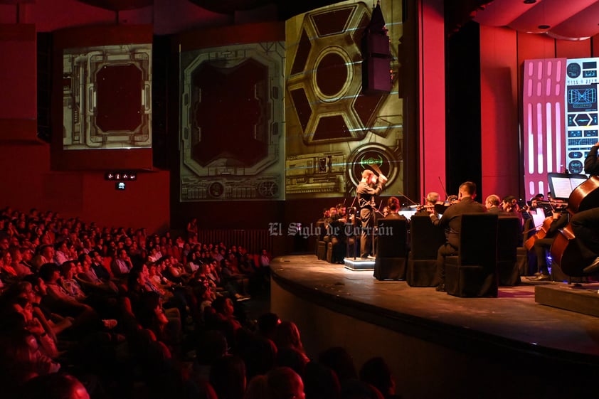 La fuerza acompañó a la Camerata de Coahuila la noche de este viernes en el Teatro Nazas.