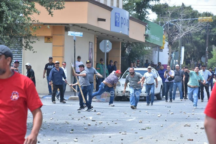 Estalla la violencia sindical en Monclova