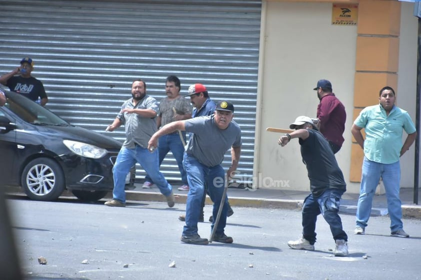 Estalla la violencia sindical en Monclova