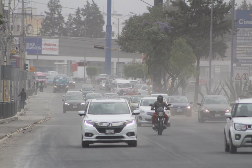 Actividad volcánica y ceniza del Popocatépetl en Puebla