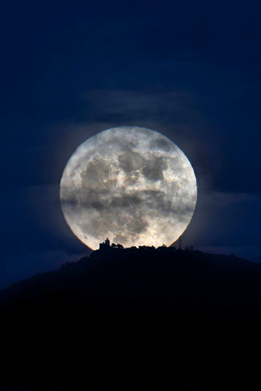 Primera Superluna del año en Atenas y el mundo