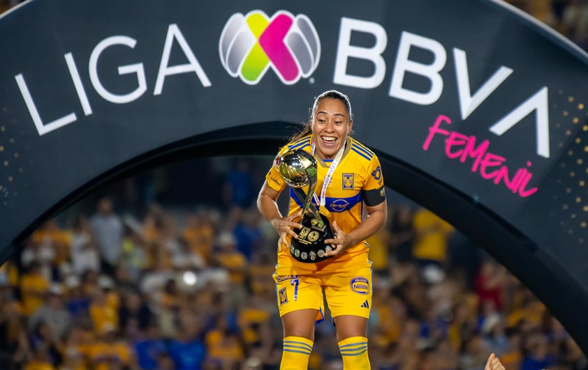 Tigres Femenil conquista el Campeón de Campeones