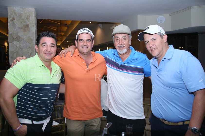 Chuy Valadez, Alfredo Murra, Roberto Job y Roberto Job Jr.