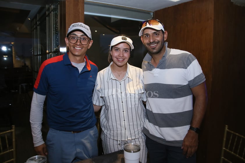 Diego Salazar, Natalia Martínez y Anuar Rodríguez.