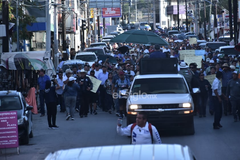 Marchan todos por la reactivación de AHMSA