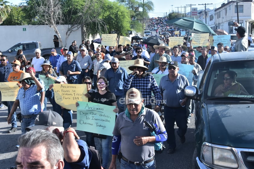 Marchan todos por la reactivación de AHMSA