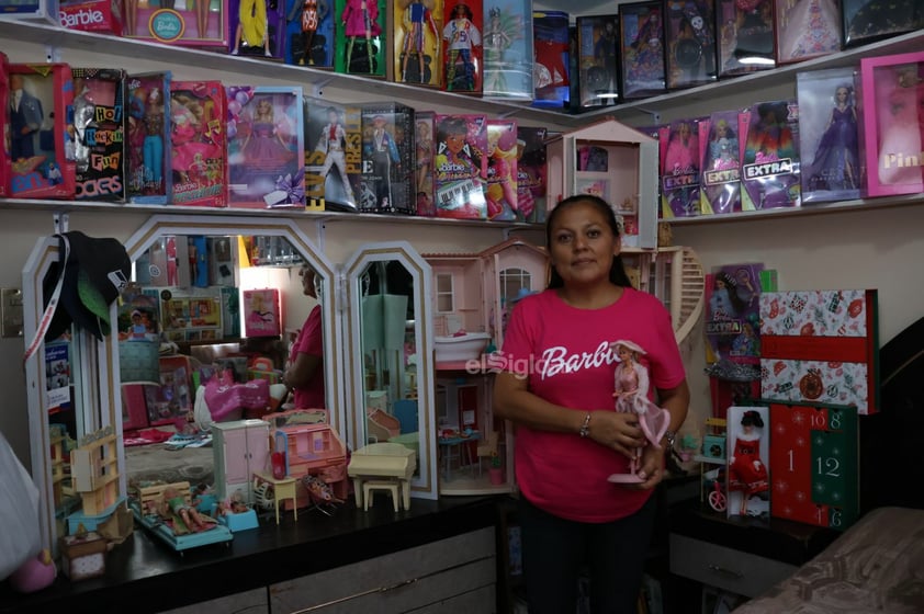 Lagunera, con más de 400 muñecas Barbie de colección