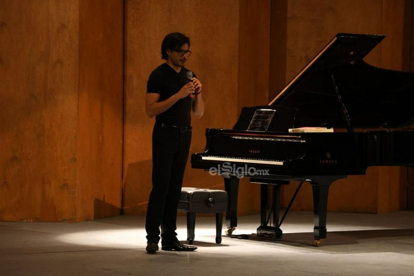 Lagunero Ricardo Acosta se entrega en sonatas a la obra de Beethoven