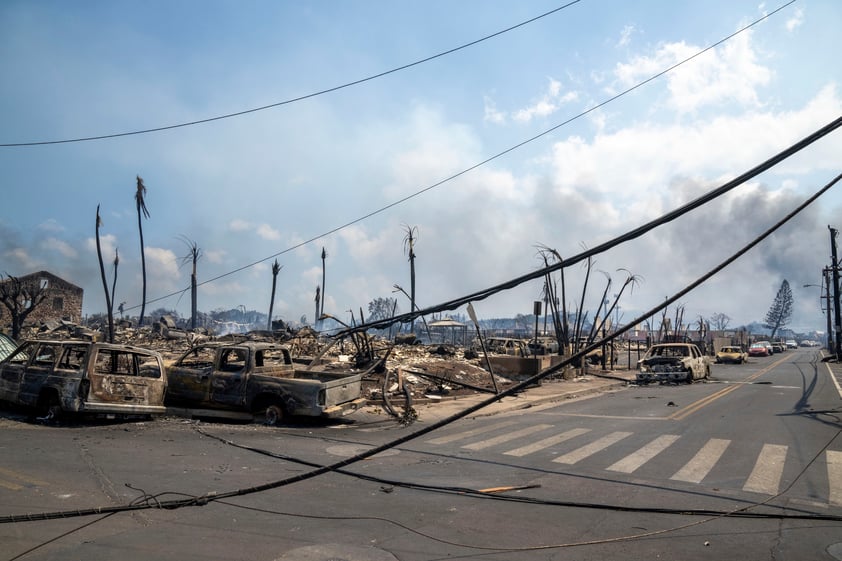 Por incendios, Estados Unidos declara zona de desastre en Hawái