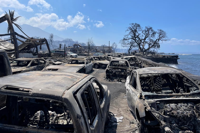 Por incendios, Estados Unidos declara zona de desastre en Hawái