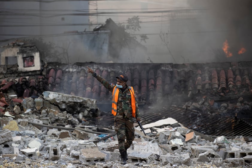 Mueren tres personas tras explosión en San Cristóbal, República Dominicana