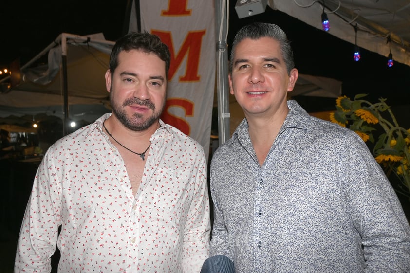 -Damián y Mauricio.