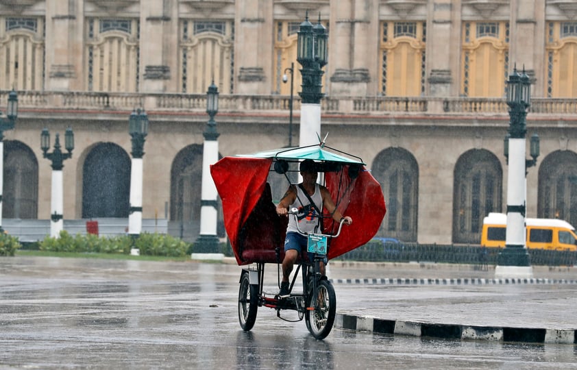 Cuba emite alerta ciclónica por Idalia, prevén se convierta en huracán