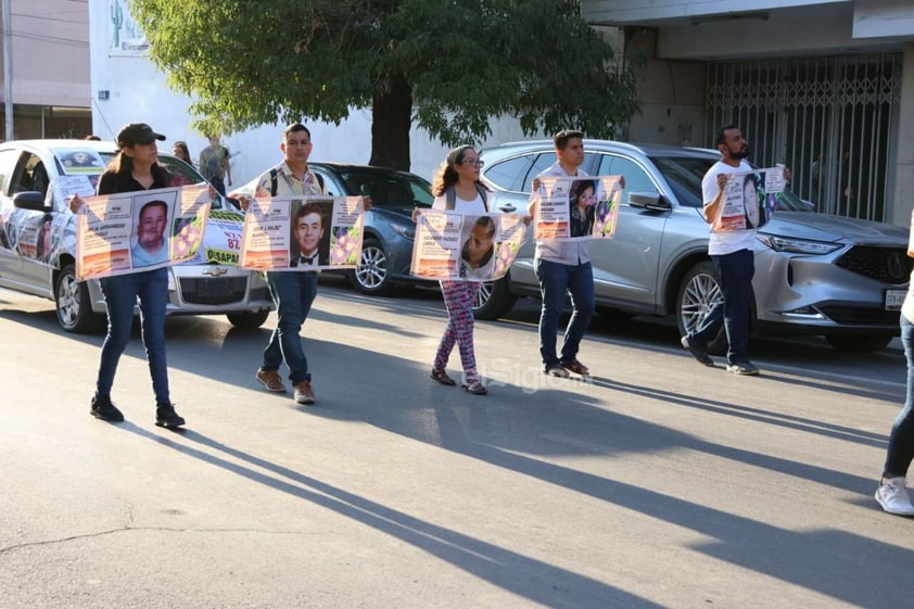 Marchan por los desaparecidos en Torreón