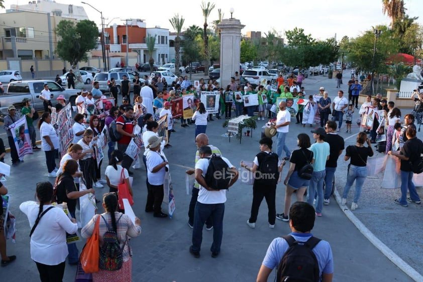 Marchan por los desaparecidos en Torreón