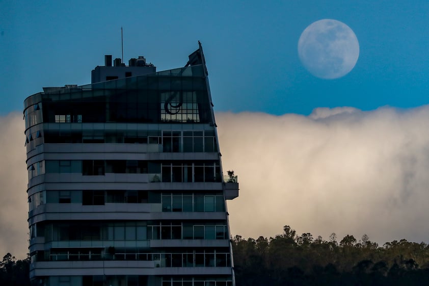 Así se vio la superluna azul 2023