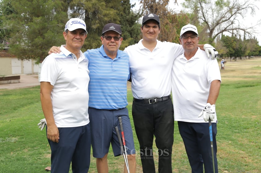 -Jesús, Sergio, Chuy y Max.