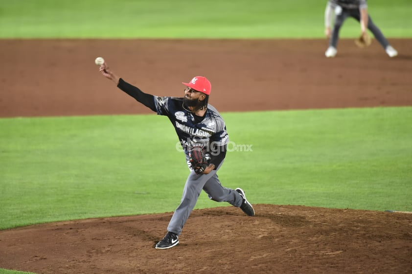 Pericos vence a Algodoneros y se iguala la Serie del Rey