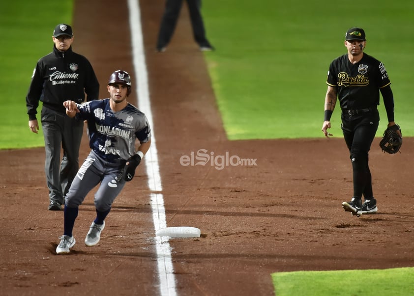 Pericos vence a Algodoneros y se iguala la Serie del Rey