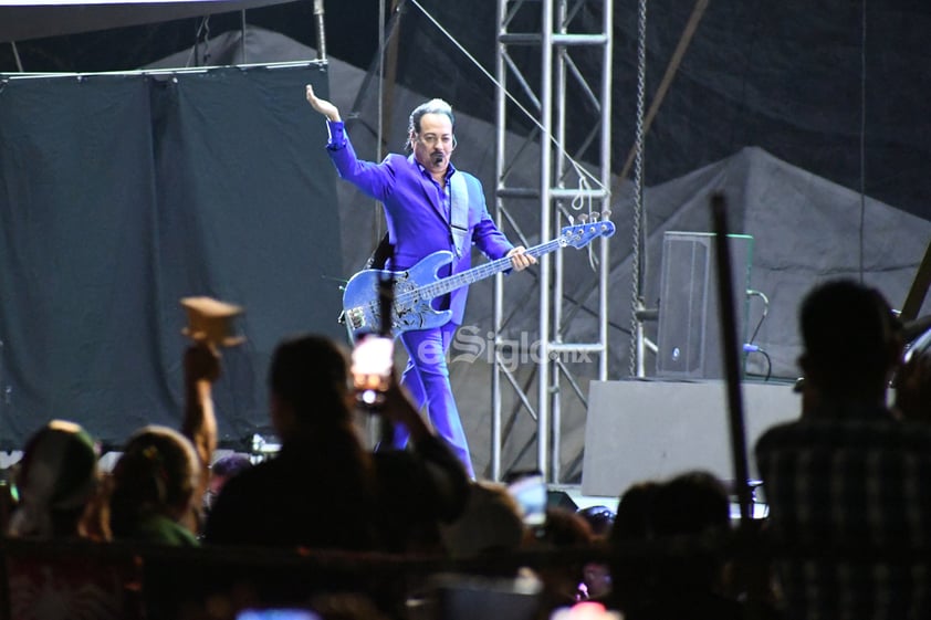 Los Tigres del Norte toman la Plaza Mayor de Torreón