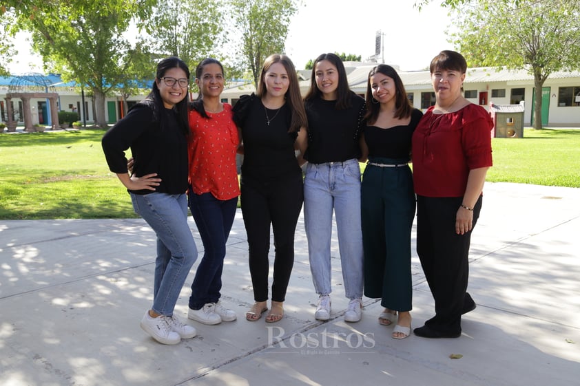 Fani García, Naima, Lety, Lorena, Ana y Adriana