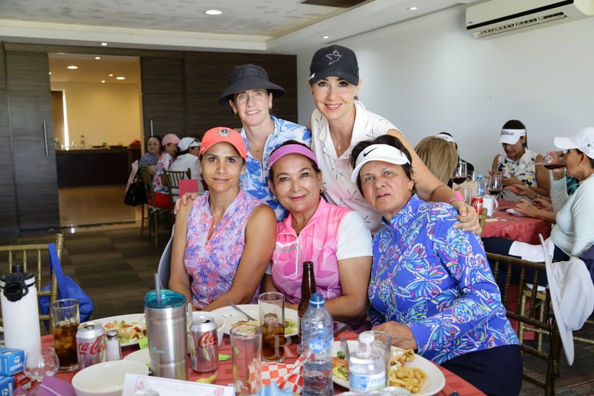 -Marcela Coghlan, Mónica Saldaña, Claudia Fajer, Diana Ochoa y Olga Guerra