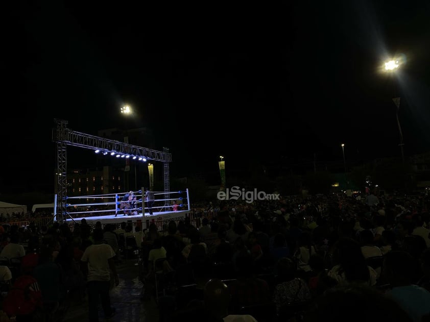 Plaza Mayor tiene gran función gratuita de lucha libre por aniversario 116 de Torreón