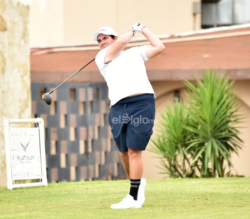 Inicia categoría Campeonato en Anual de Golf del Campestre Torreón