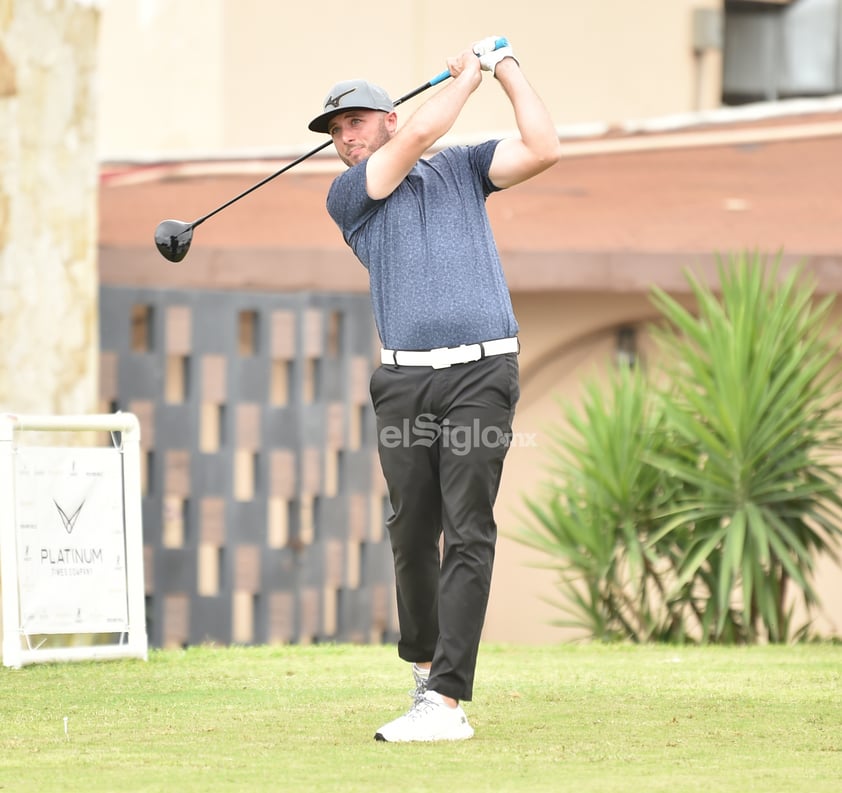 Inicia categoría Campeonato en Anual de Golf del Campestre Torreón