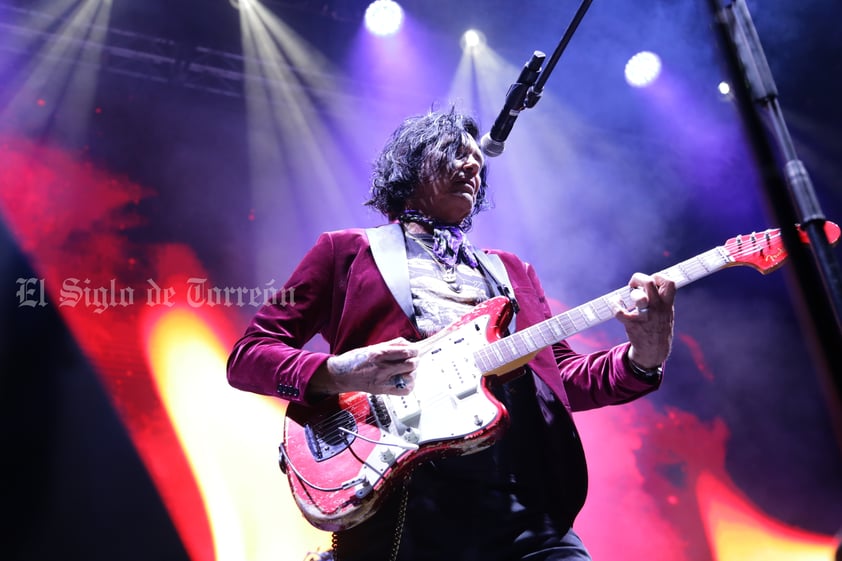 Caifanes se presenta con un ‘sold out’ en el Coliseo Centenario