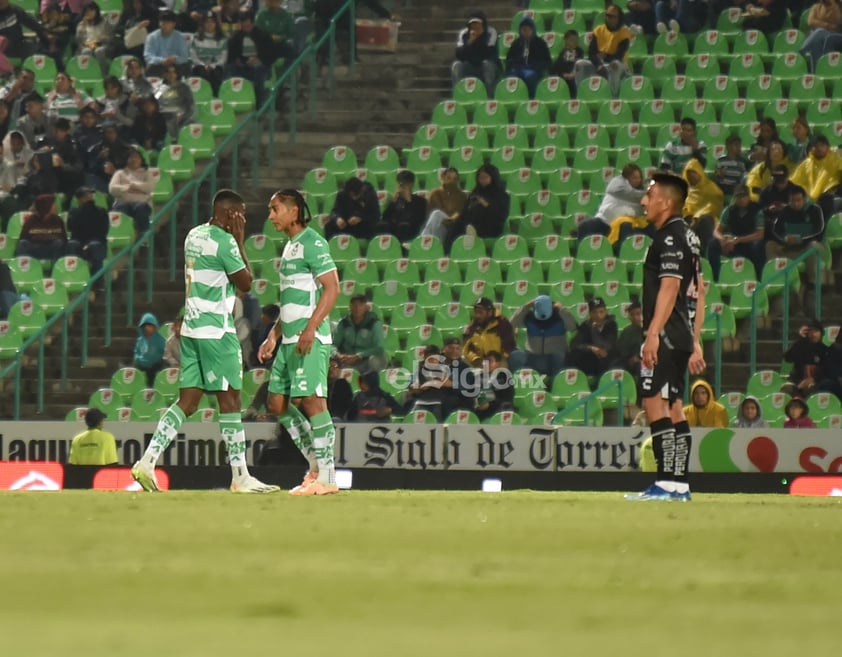 SANTOS LEON JORNADA 12