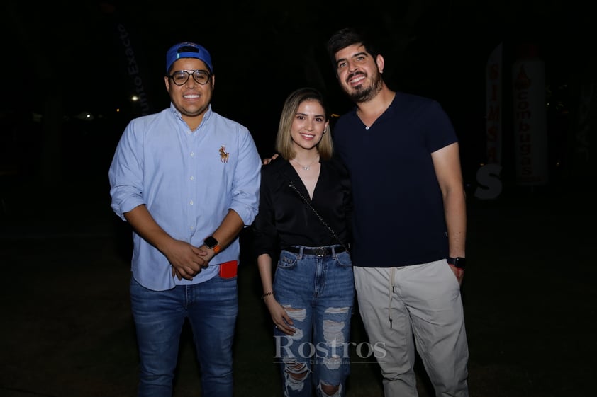 Abraham Puente, Paola Ramírez y Carlos Núñez.