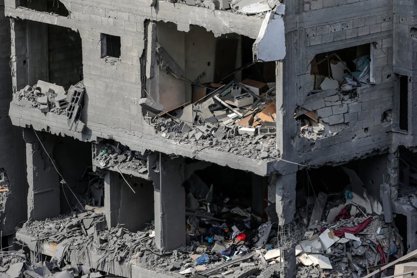 Hasta el momento, al menos 560 personas en la Franja de Gaza han perdido la vida y otras 2,900 han resultado heridas en esta escalada, mientras que en Israel el número de muertos asciende a más de 800, con 2,600 heridos.