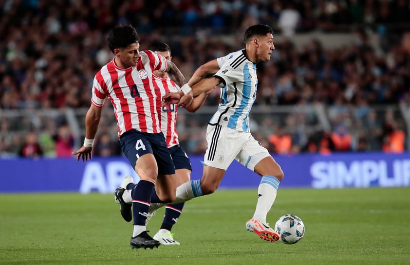 Argentina vence a Paraguay en partido de las Eliminatorias Sudamericanas