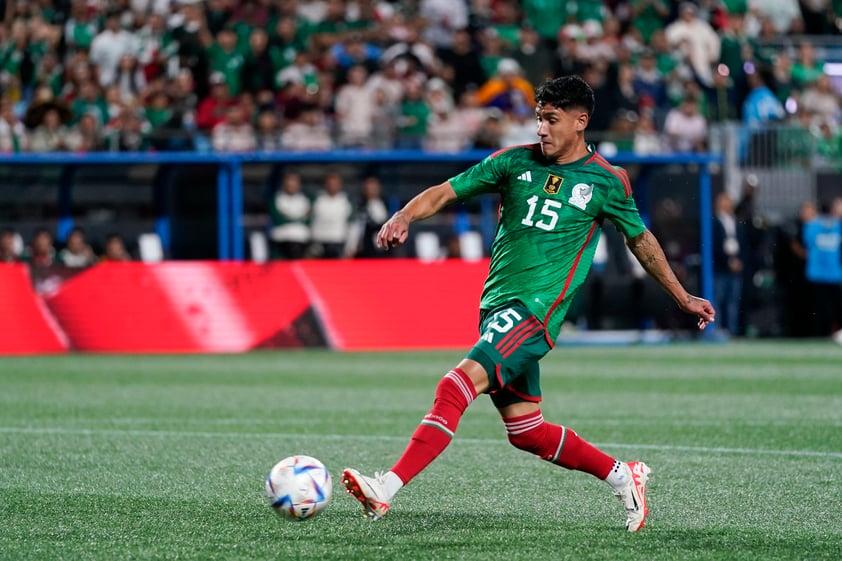 México vence a Ghana en partido amistoso