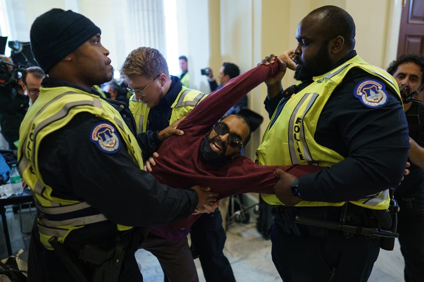 Manifestantes en Capitolio de Estados Unidos piden cese al fuego en Gaza