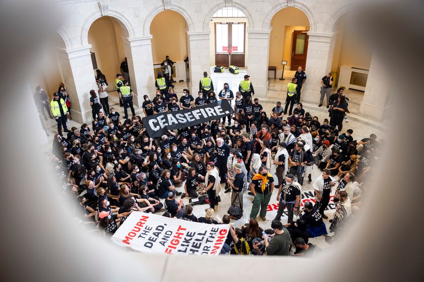 Manifestantes en Capitolio de Estados Unidos piden cese al fuego en Gaza