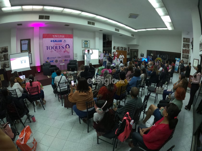 El Siglo conmemora Día de la Lucha contra el Cáncer de Mama