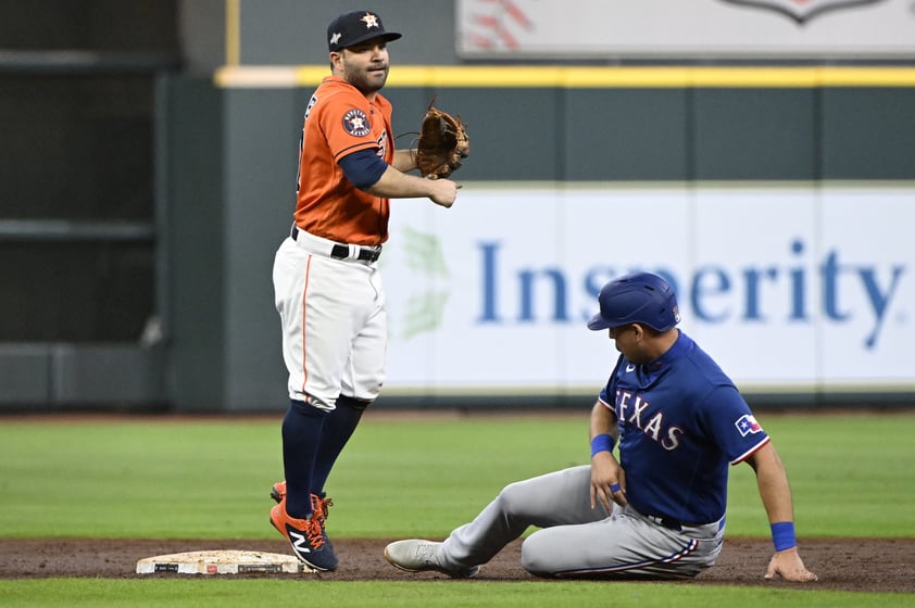 Rangers empataron la Serie por la Americana