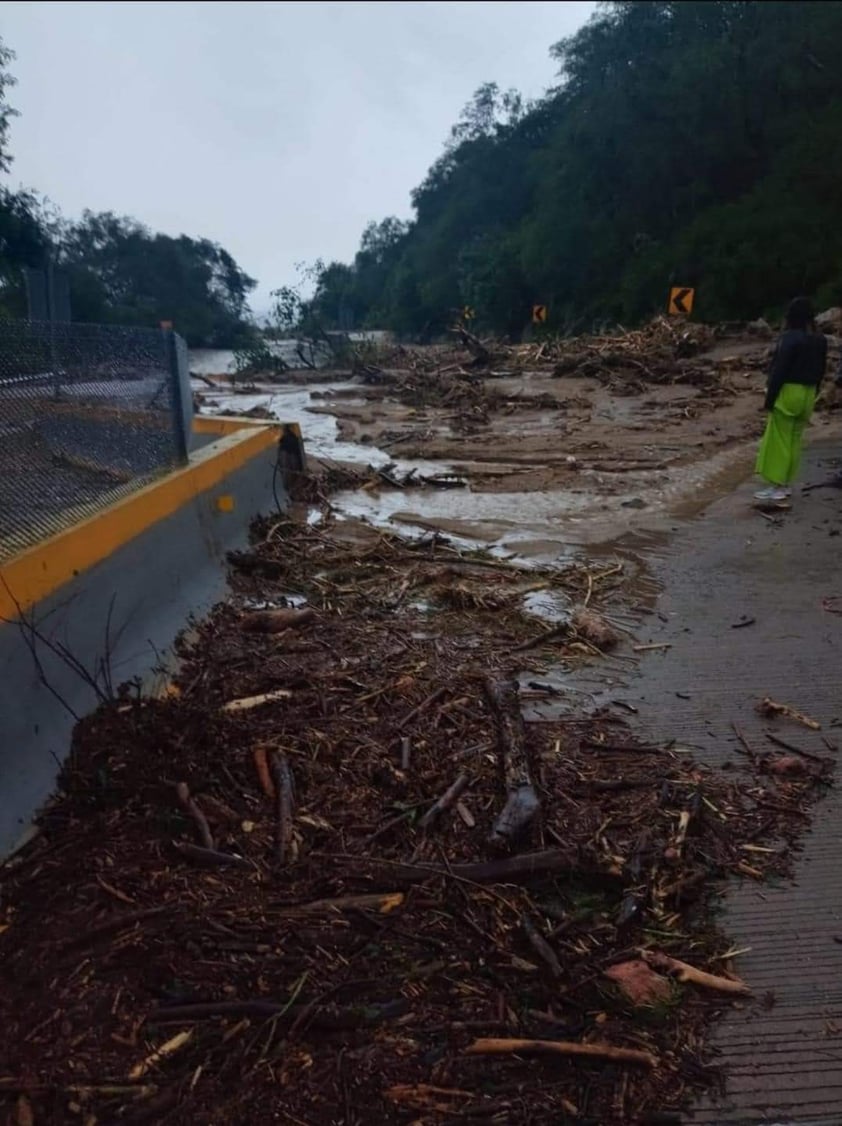 Los desastres que ha dejado el huracán Otis a su paso