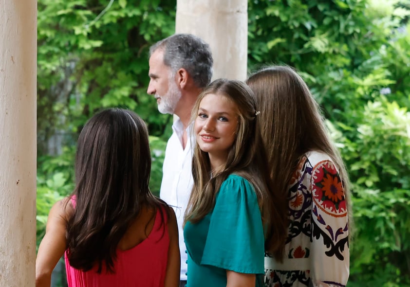 Casa Real española repasa la vida de la princesa Leonor con motivo de su mayoría de edad