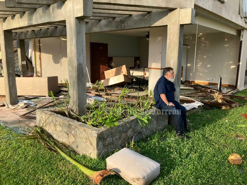 Hay al menos 27 muertos debido al huracán Otis.