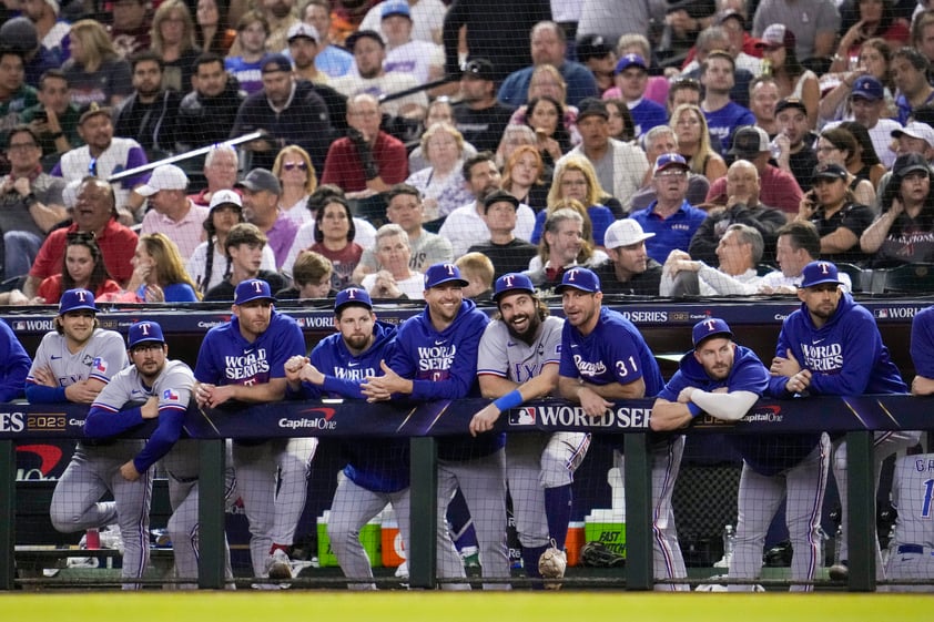 Rangers de Texas acarician el campeonato en la noche de Halloween