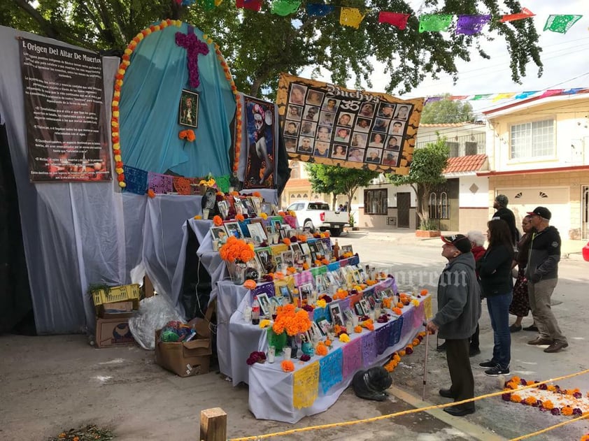 Barrio de Santa Rosa recuerda a sus difuntos